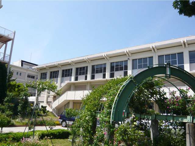 鈴原小学校