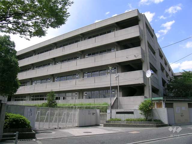 西山田中学校