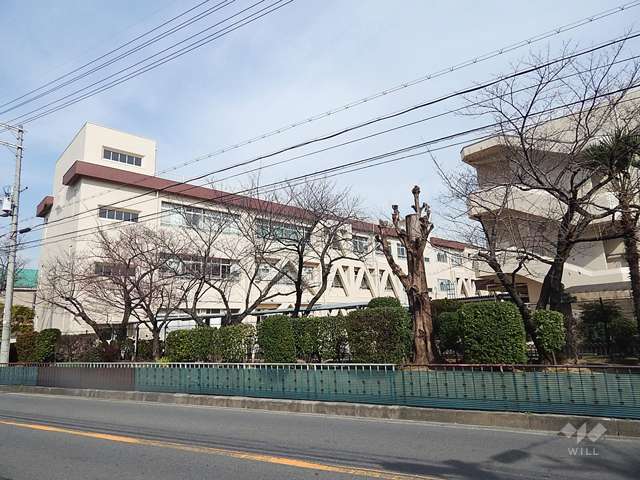 三島小学校