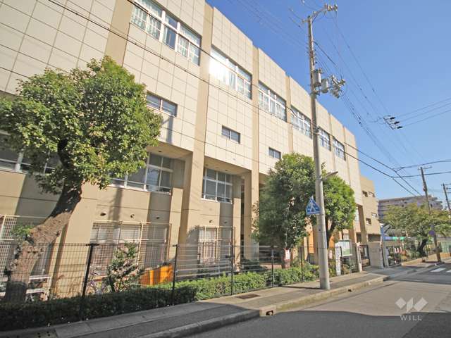 烏帽子中学校