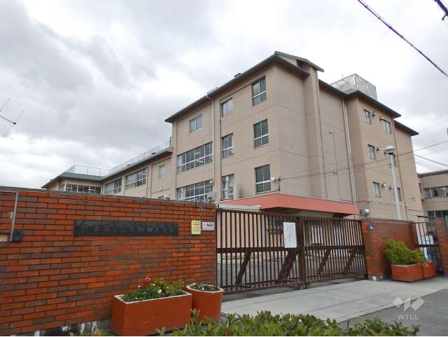 三宅柳田小学校