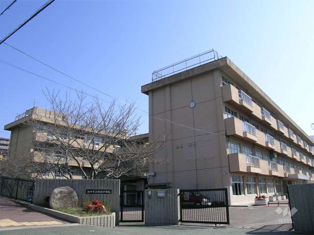 細郷小学校