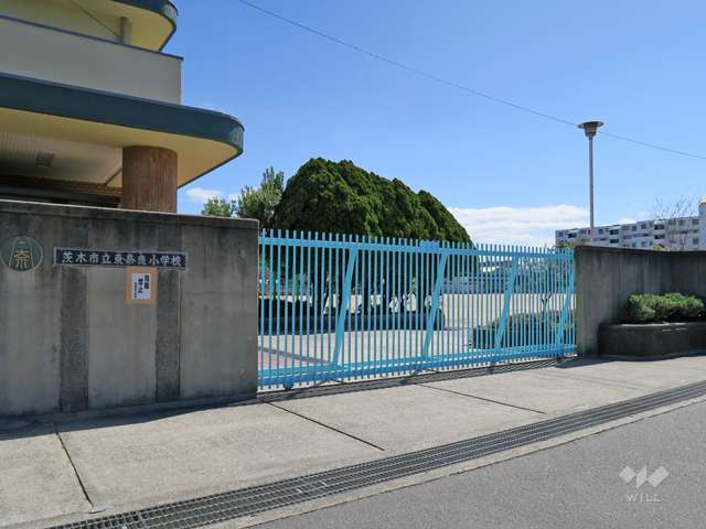 東奈良小学校