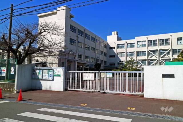 郡家小学校
