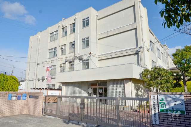 如是小学校