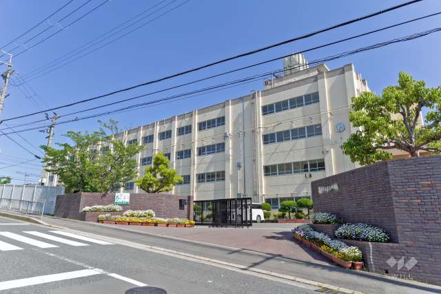 芝谷中学校