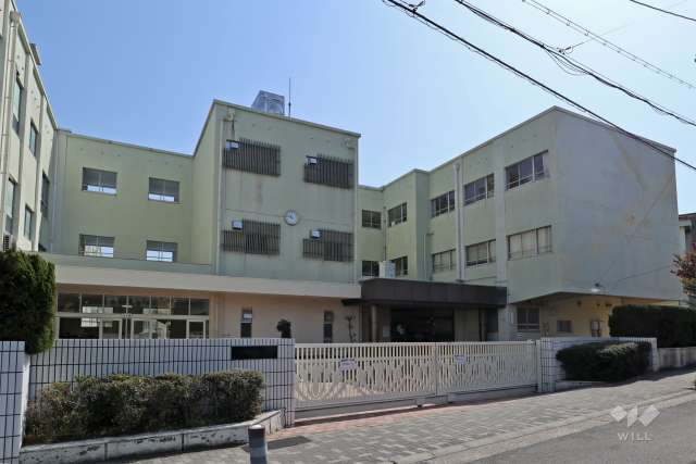 蓬来小学校