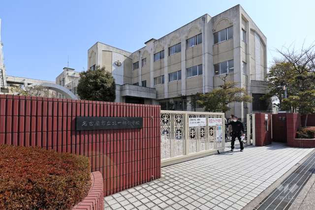 北一社小学校