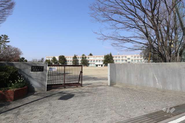 猪高中学校