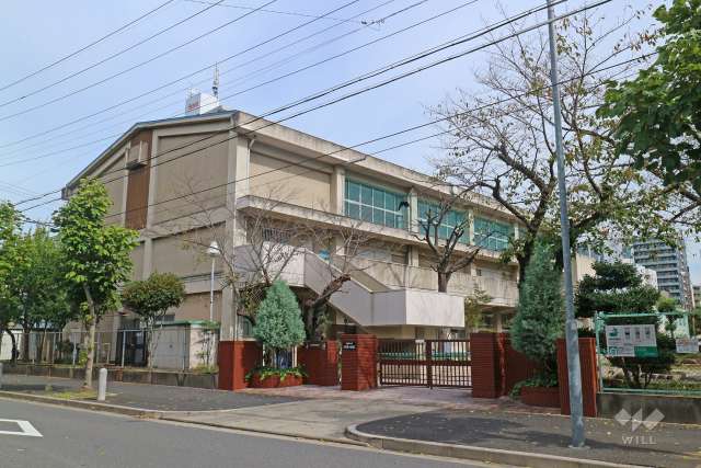 千早小学校