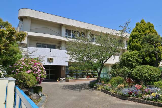 桜田中学校