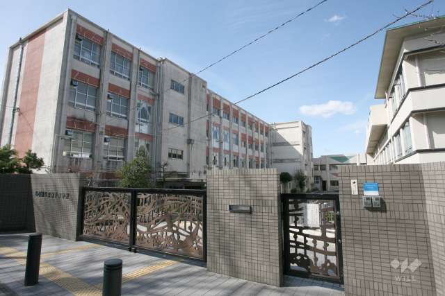 鳴子小学校