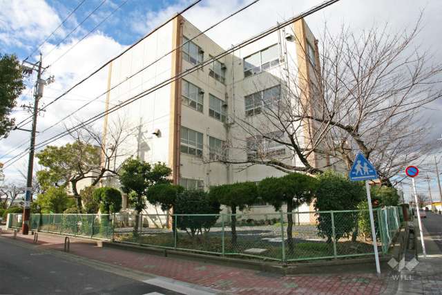 浦里小学校