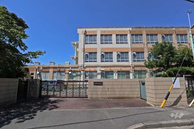 千成小学校