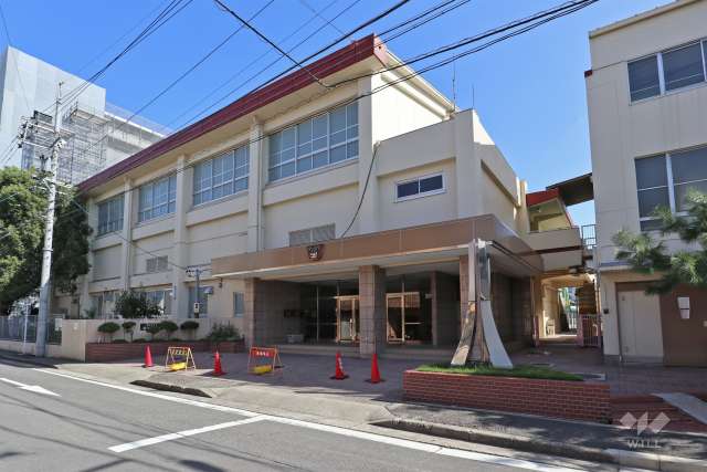 稲生小学校