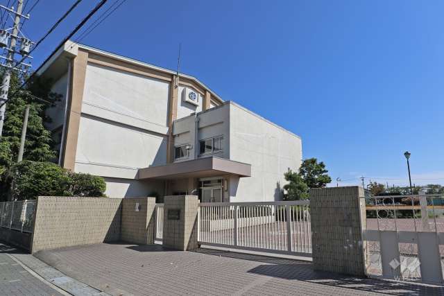 平田小学校