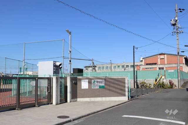 正色小学校