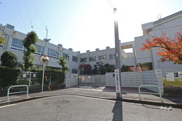 西中島小学校