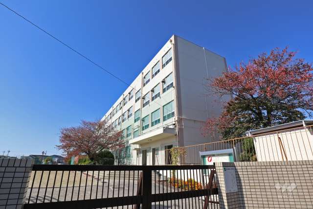 助光中学校