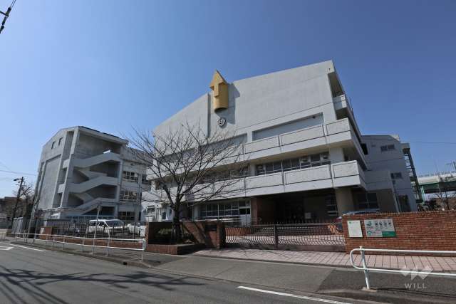 中川小学校
