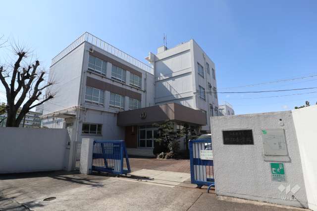 野跡小学校