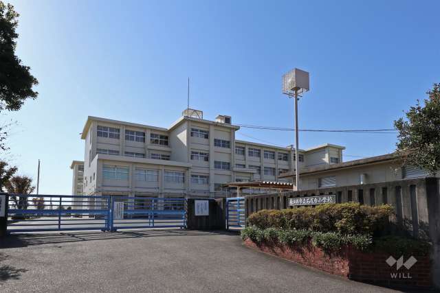 石尾台小学校