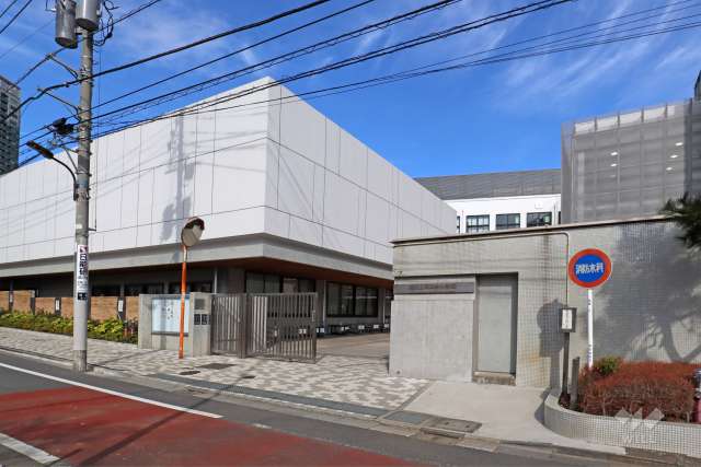 高輪台小学校