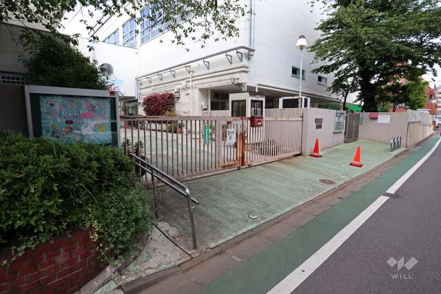 鳩森小学校