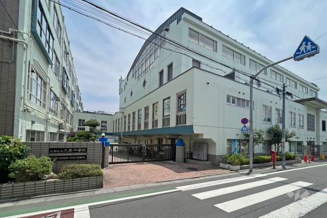 大鳥中学校