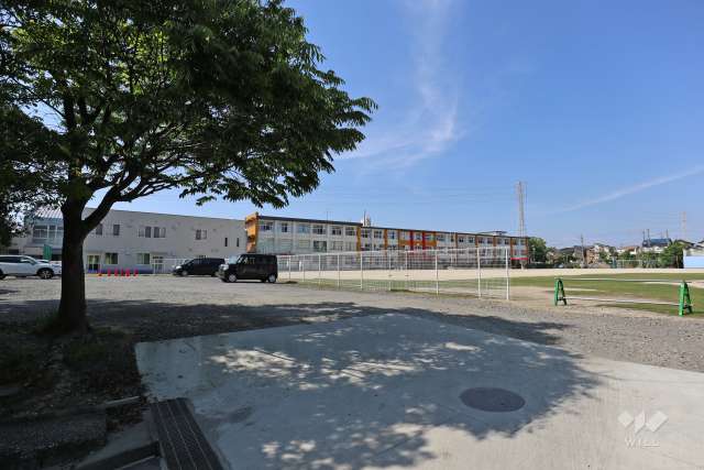 長根小学校