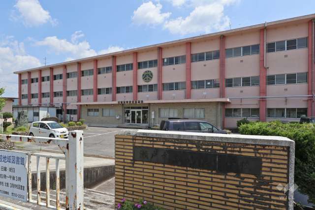 光陵中学校