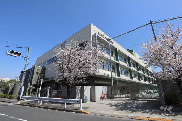 多聞小学校