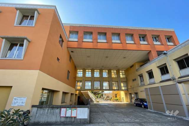 中町小学校