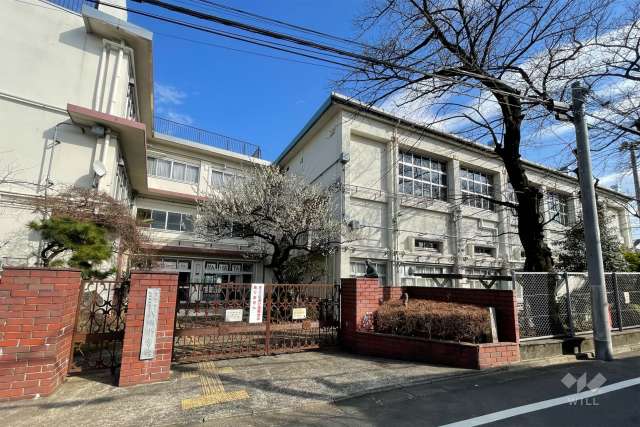 八幡小学校