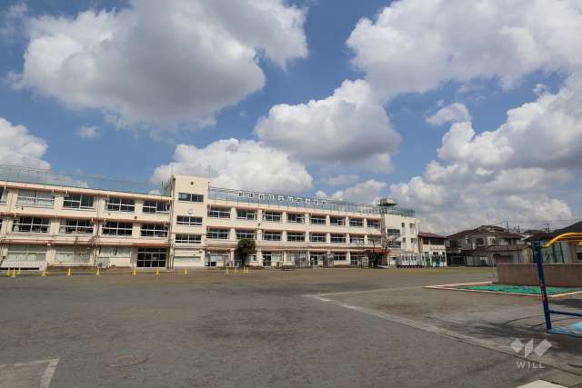 山崎小学校
