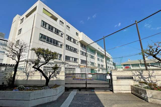末長小学校