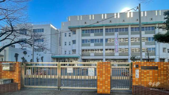 加賀中学校