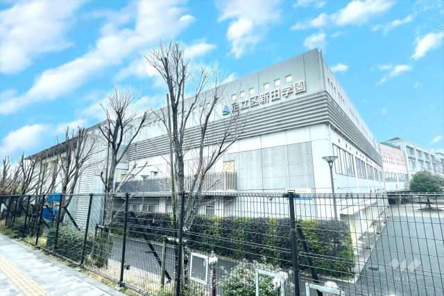 新田学園（第一校舎）