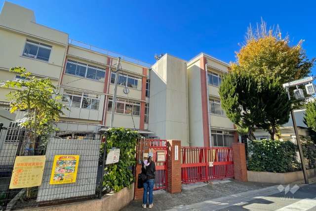 赤羽小学校