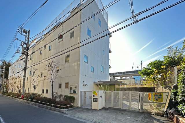 キッズタウン東十条保育園