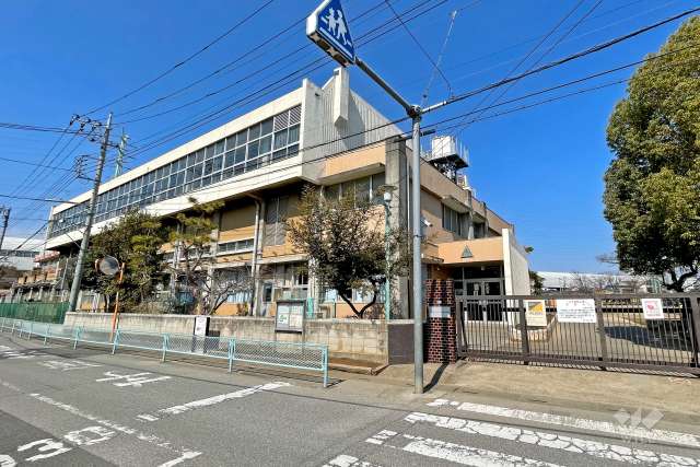 芝西小学校
