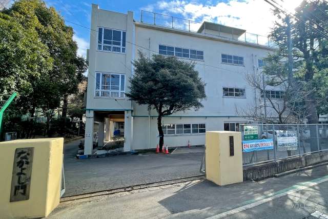鳩ヶ谷小学校