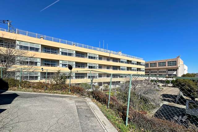 小谷場中学校