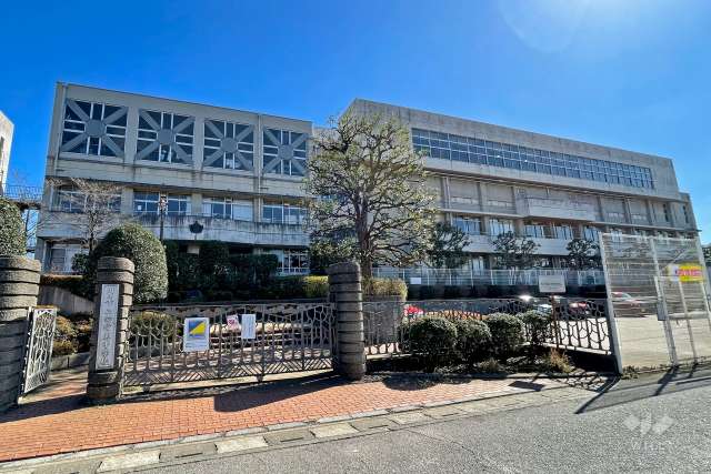 安行東中学校