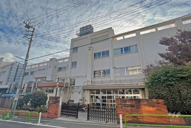 成増小学校