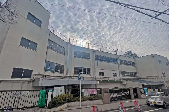成増ヶ丘小学校