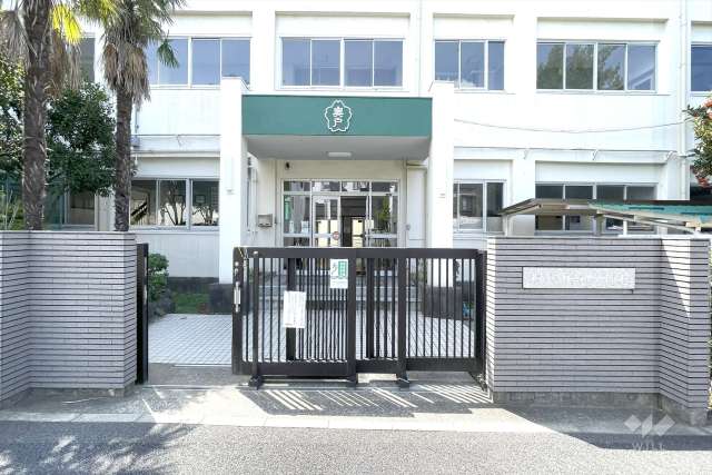 奥戸小学校