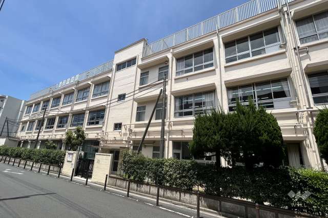桜道中学校
