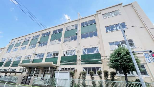 双葉中学校