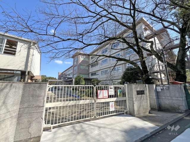 三田小学校